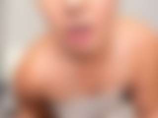 LindaInsatiable's Live Sex Cam Show