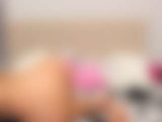 LindaInsatiable's Live Sex Cam Show