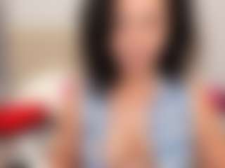 Live cam show with LindaInsatiable - Average on Camsoda