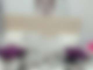 LindaInsatiable's Live Sex Cam Show
