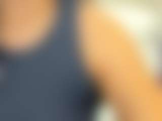LindaInsatiable's Live Sex Cam Show