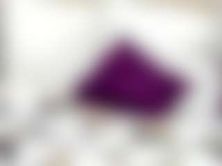 LindaInsatiable's Live Sex Cam Show