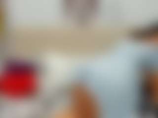 LindaInsatiable's Live Sex Cam Show