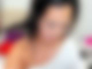 LindaInsatiable's Live Sex Cam Show