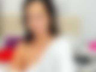 LindaInsatiable's Live Sex Cam Show