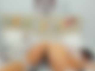 LindaInsatiable's Live Sex Cam Show