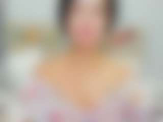 LindaInsatiable's Live Sex Cam Show
