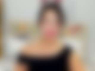 Live cam show with LindaInsatiable - Fetish Curvy on Camming Site