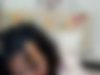 LindaInsatiable's Live Sex Cam Show
