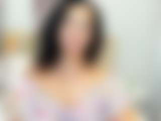 LindaInsatiable's Live Sex Cam Show