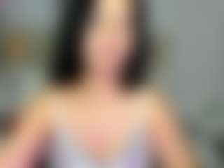 LindaInsatiable's Live Sex Cam Show