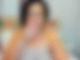 LindaInsatiable's Live Sex Cam Show
