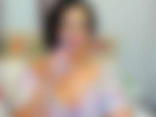 LindaInsatiable's Live Sex Cam Show