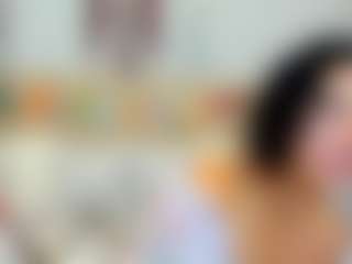 LindaInsatiable's Live Sex Cam Show