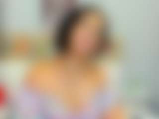 LindaInsatiable's Live Sex Cam Show