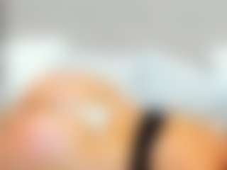 LindaInsatiable's Live Sex Cam Show