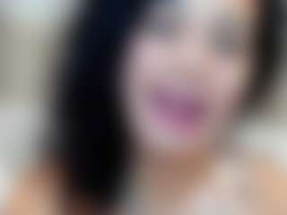 LindaInsatiable's Live Sex Cam Show