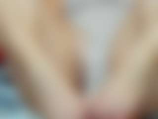 Show de cam en vivo con LindaInsatiable - Erotic Dance en Camsoda