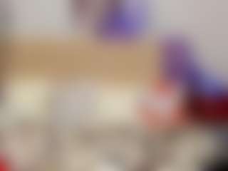 LindaInsatiable's Live Sex Cam Show