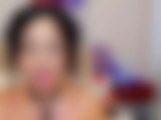 LindaInsatiable's Live Sex Cam Show