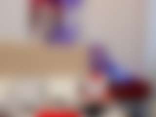 LindaInsatiable's Live Sex Cam Show