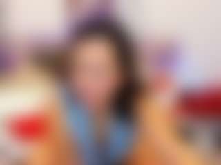 LindaInsatiable MILF webcam performer live streaming