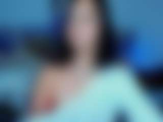 Live cam show with LindaInsatiable - Fingers on Camsoda