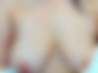 LindaInsatiable's Live Sex Cam Show