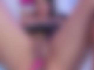 mikaa17's Live Sex Cam Show