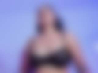 mikaa17's Live Sex Cam Show