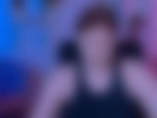 Live cam show with nikol-kitt - Solo on Hubzter Live