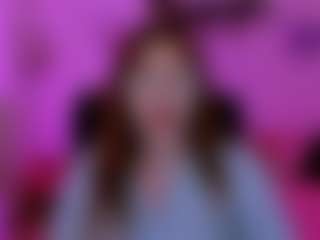 Live cam show with nikol-kitt - Blowjob on AdultVida.com