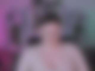 Live cam show with nikol-kitt - Public Mature on boobsie.com