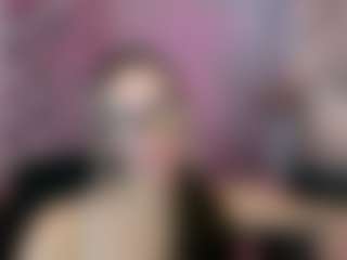 Live cam show with nikol-kitt - Smoker on Camsoda