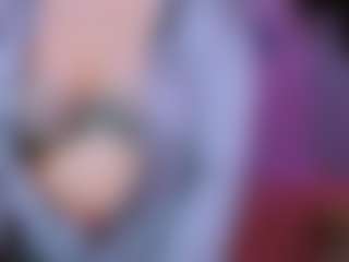 Live cam show with nikol-kitt - Smoking on Gym Cam Girls
