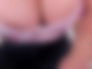 PameelaRoberts's Live Sex Cam Show