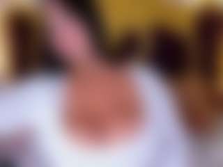 Live cam show with PameelaRoberts - Nipple Piercings on Camsoda