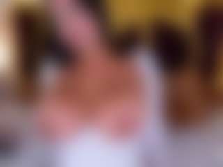 PameelaRoberts's Live Sex Cam Show