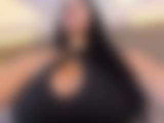 Live cam show with PameelaRoberts - Nipple Piercings on Camsoda