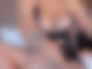 PameelaRoberts's Live Sex Cam Show