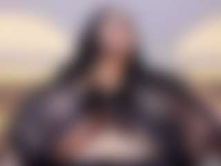 Live cam show with PameelaRoberts - Brown Eyes on Camsoda