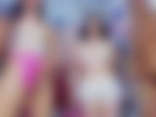 Live cam show with SHAINA JAY AND LUNA - Tease on Camsoda