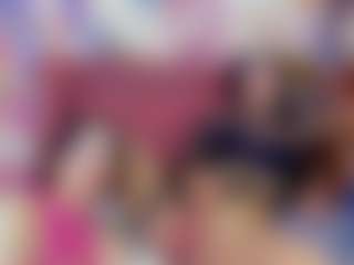 Live cam show with SHAINA JAY AND LUNA - Muscular on madthumbs
