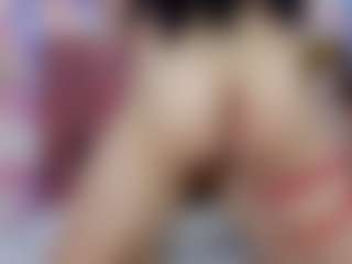Live cam show with SHAINA JAY AND LUNA - Cumshot on Camsoda