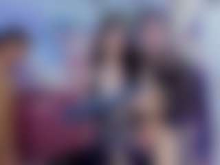 Live cam show with SHAINA JAY AND LUNA - Average on CamSextacy