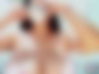 suzygamingfairy's Live Sex Cam Show