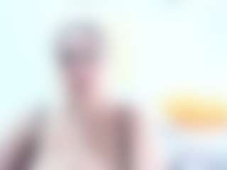Live cam show with suzygamingfairy - Nipple Piercings on Cam Slut