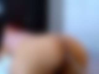 Live cam show with Nina Savage - Ass Bouncing on Camsoda