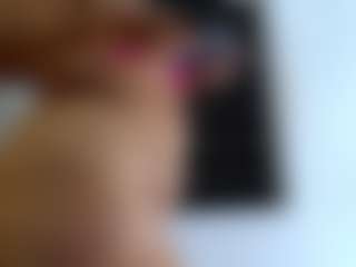 Nina Savages Live-Sex-Cam-Show
