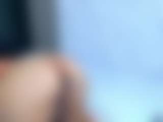 Live cam show with Nina Savage - Mature on xblisslive.com